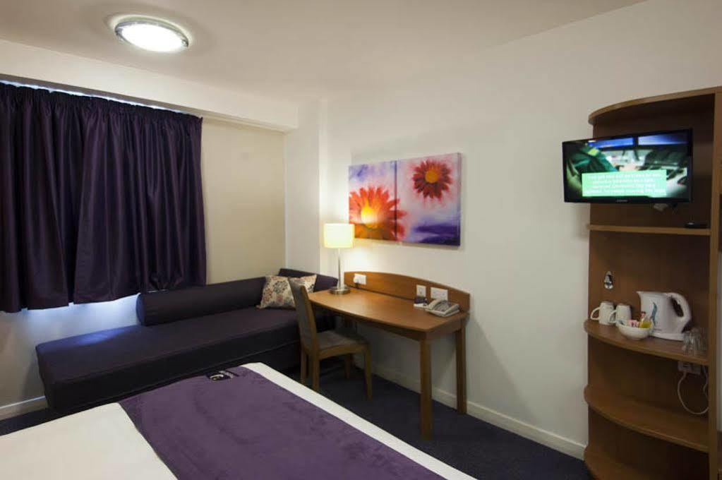Premier Inn غرينوك المظهر الخارجي الصورة