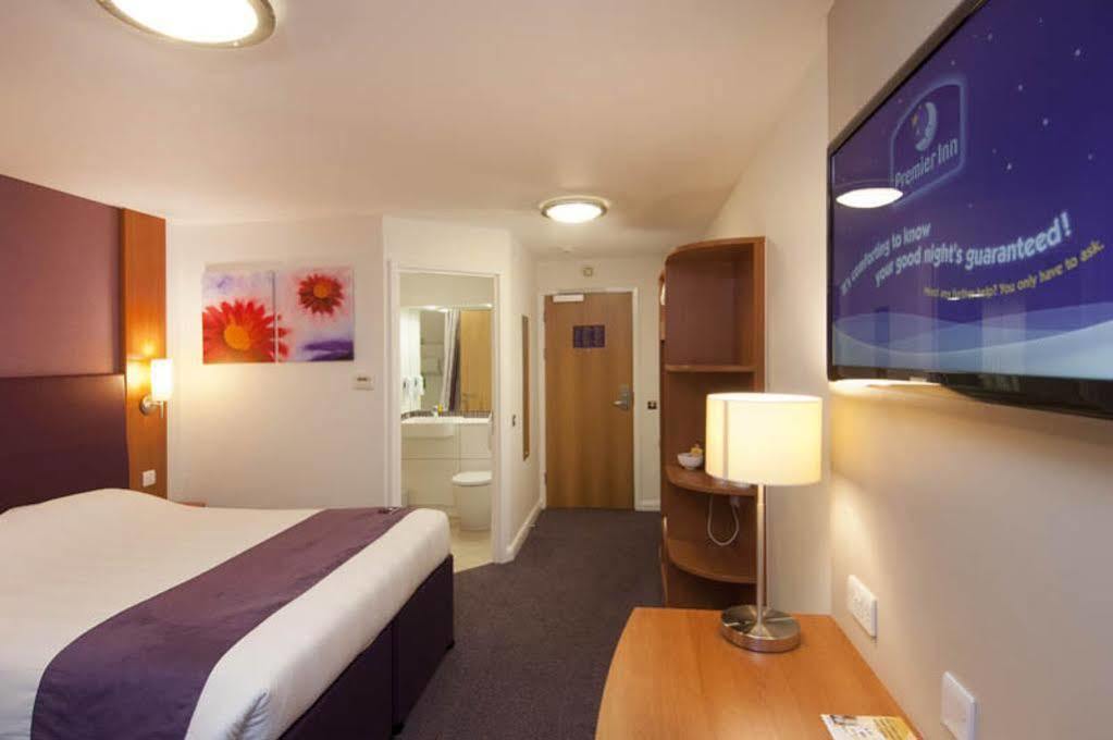 Premier Inn غرينوك المظهر الخارجي الصورة