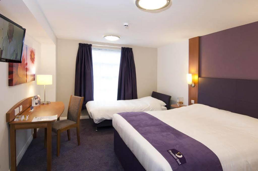 Premier Inn غرينوك المظهر الخارجي الصورة